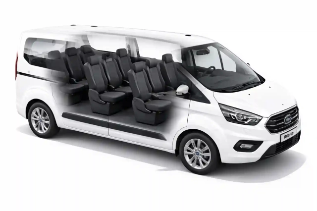Noleggio auto Ford Turneo - 9 seats a Venezia