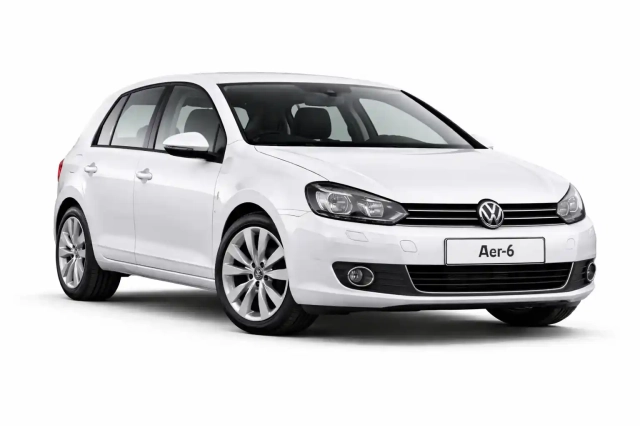 Noleggio auto Volkswagen Golf a Venezia